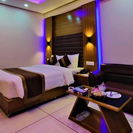 Asia Pacific Hotel Дакка Екстер'єр фото